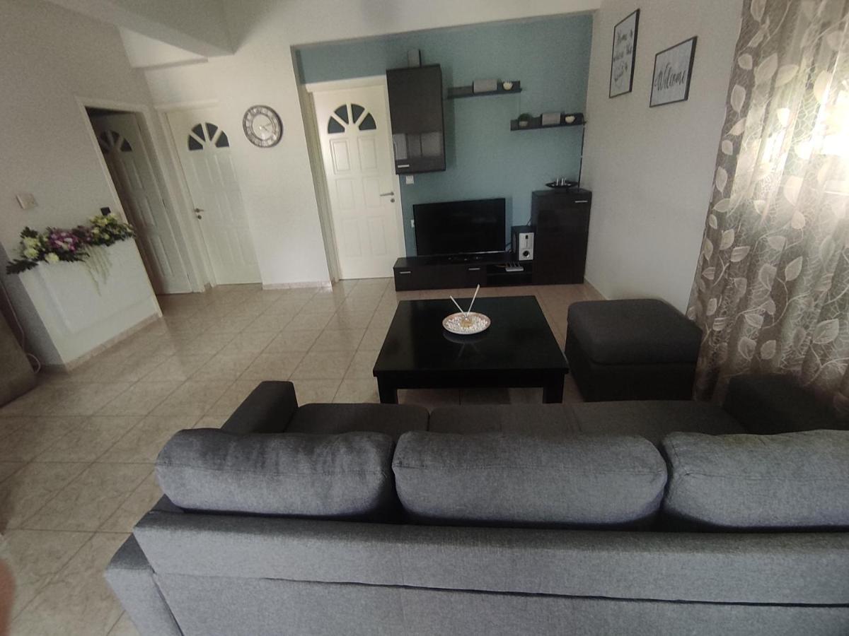 Nickthegreekapartment Galatás المظهر الخارجي الصورة