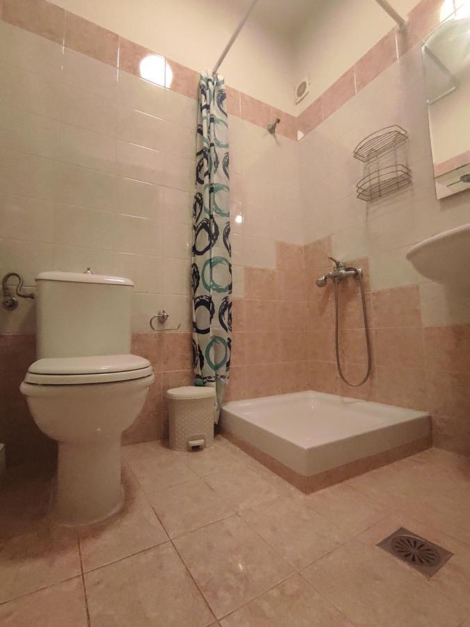 Nickthegreekapartment Galatás المظهر الخارجي الصورة